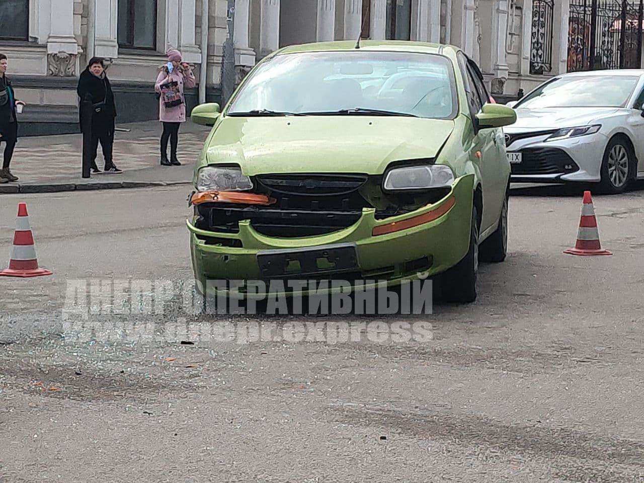       Chevrolet     BMW:   