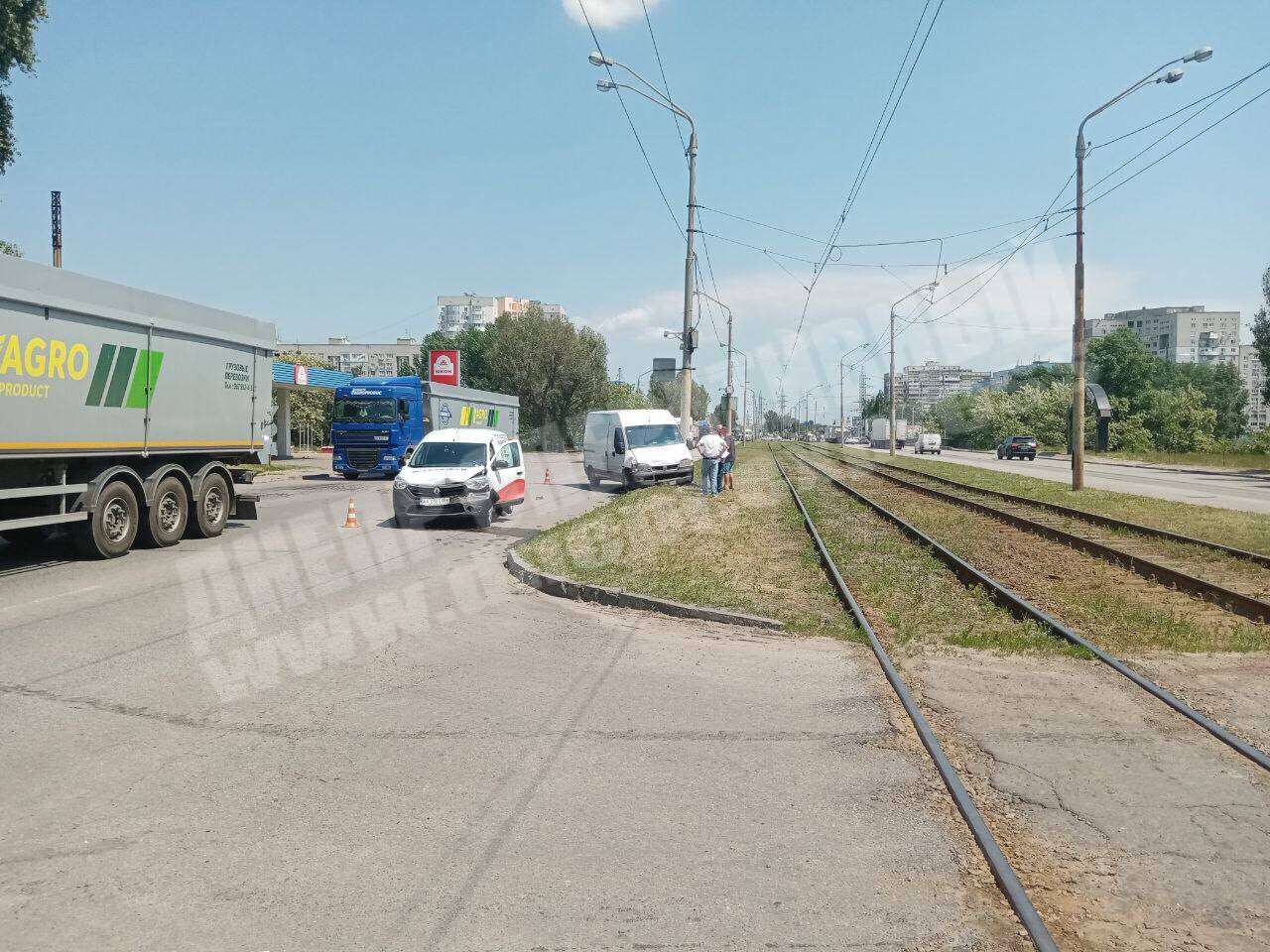        Fiat, Renault  Hyundai (  )