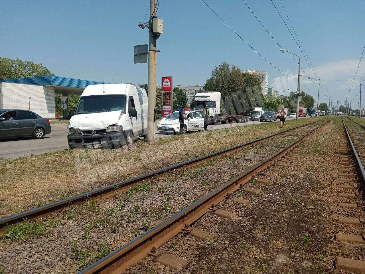        Fiat, Renault  Hyundai (  )