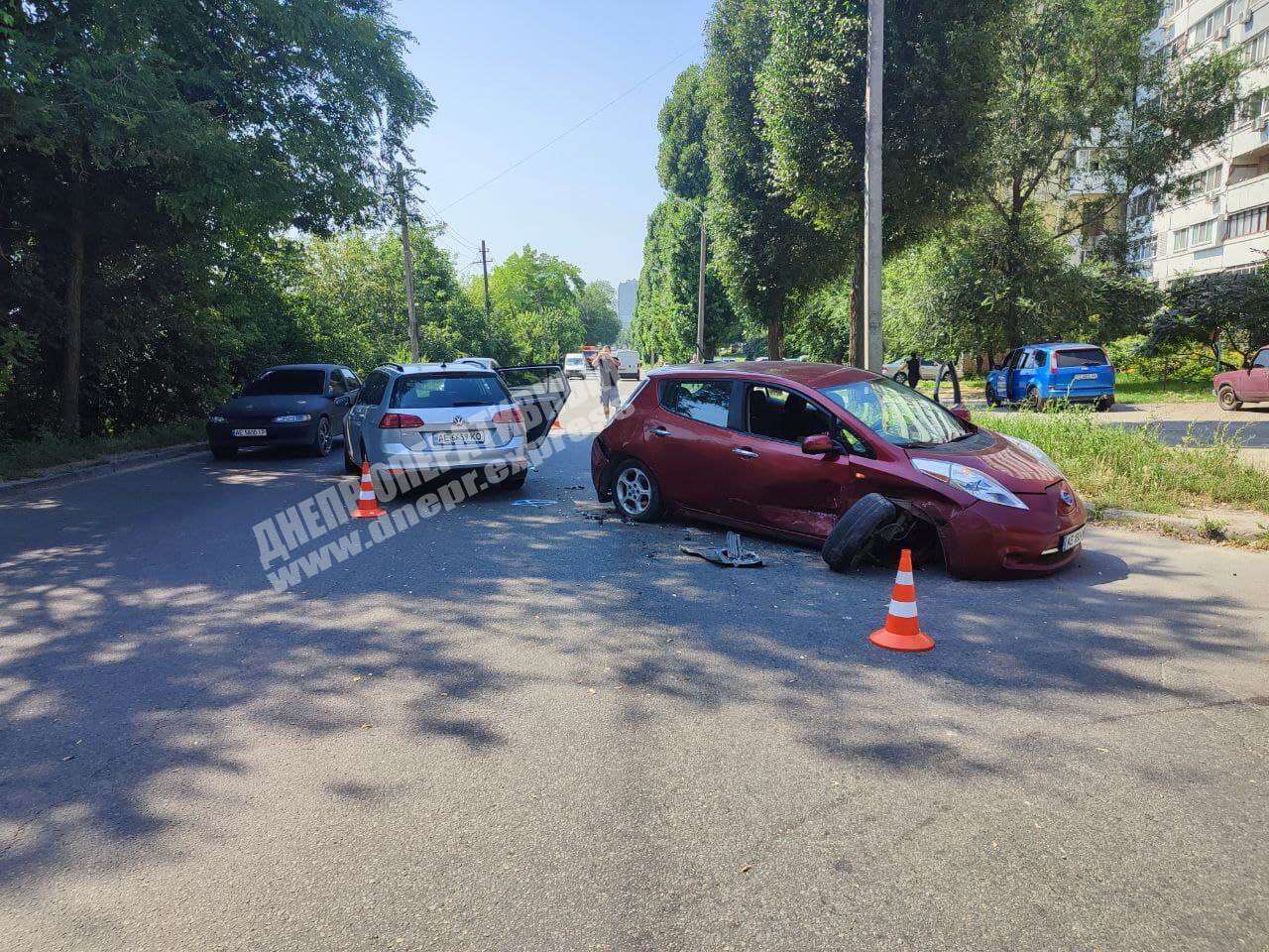       Volkswagen   Nissan