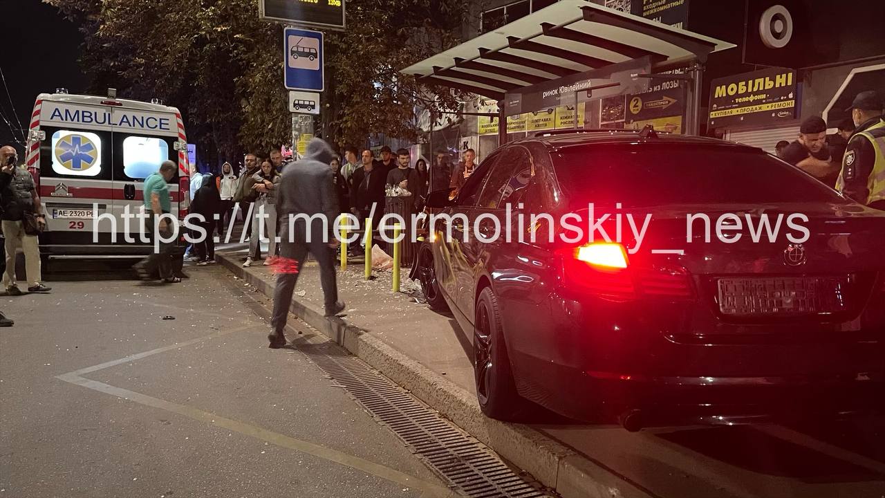      BMW   :    