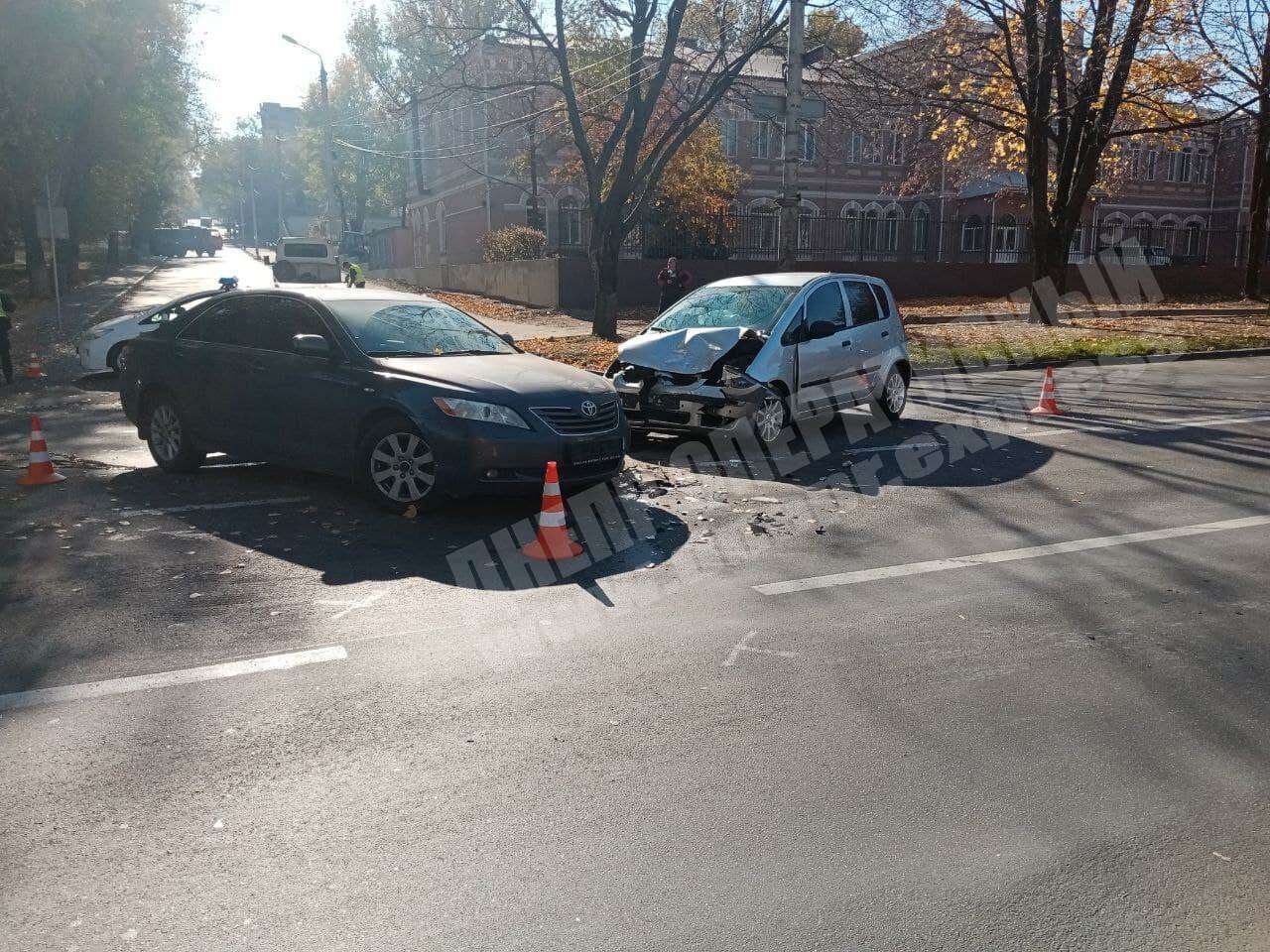       Toyota  Mitsubishi:  