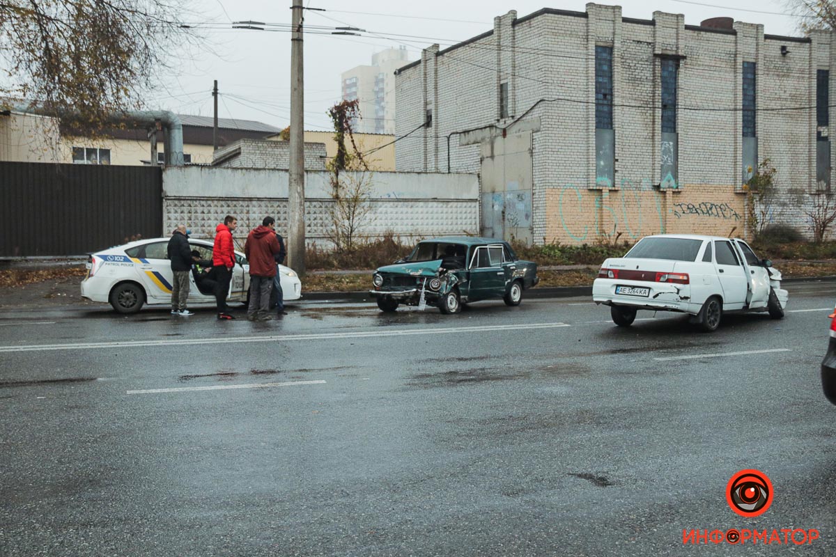          Lada:  