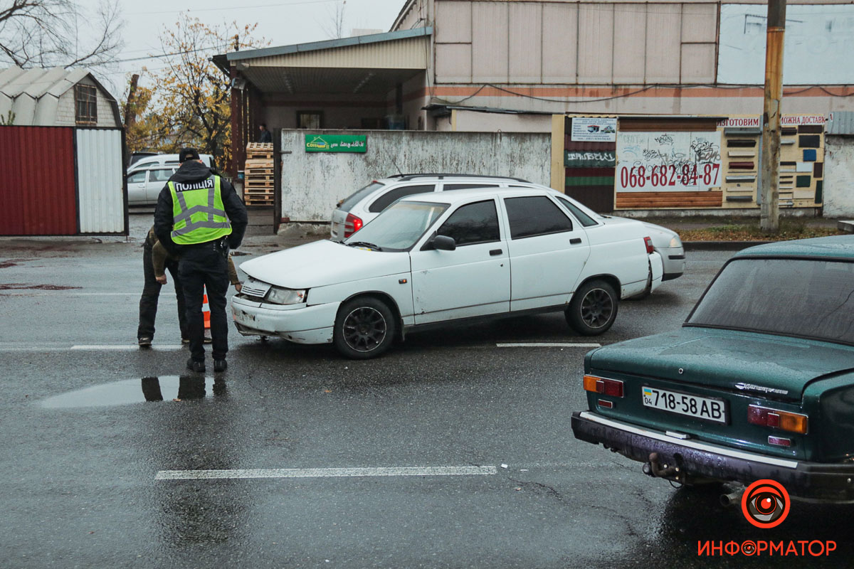          Lada:  