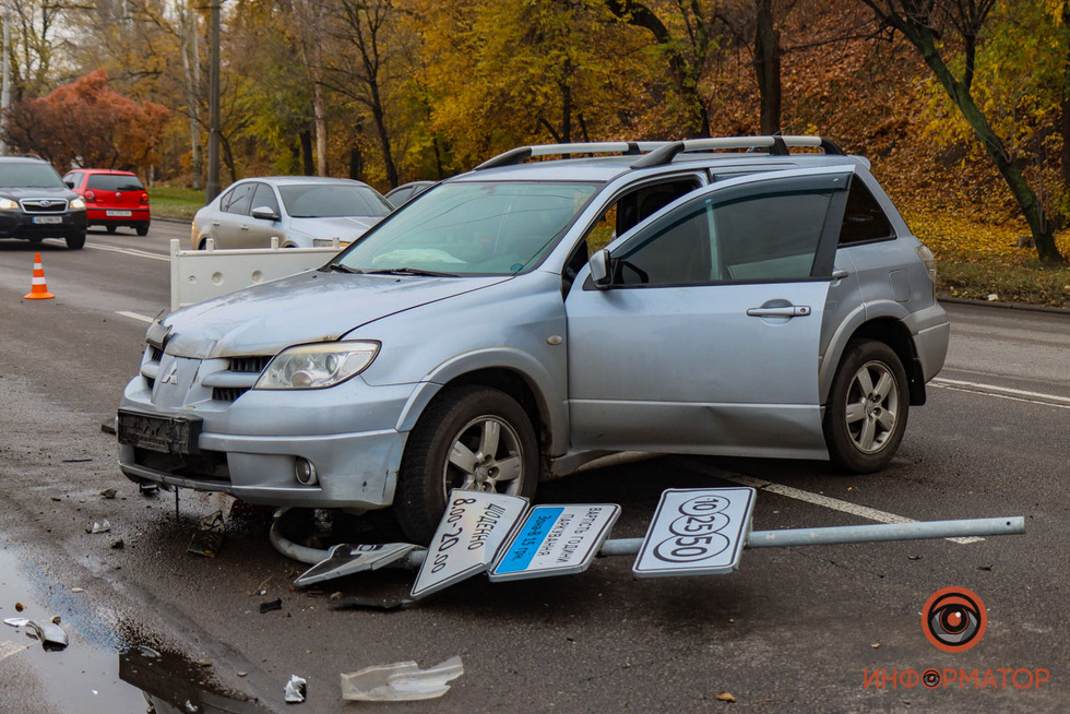       Mitsubishi       Renault