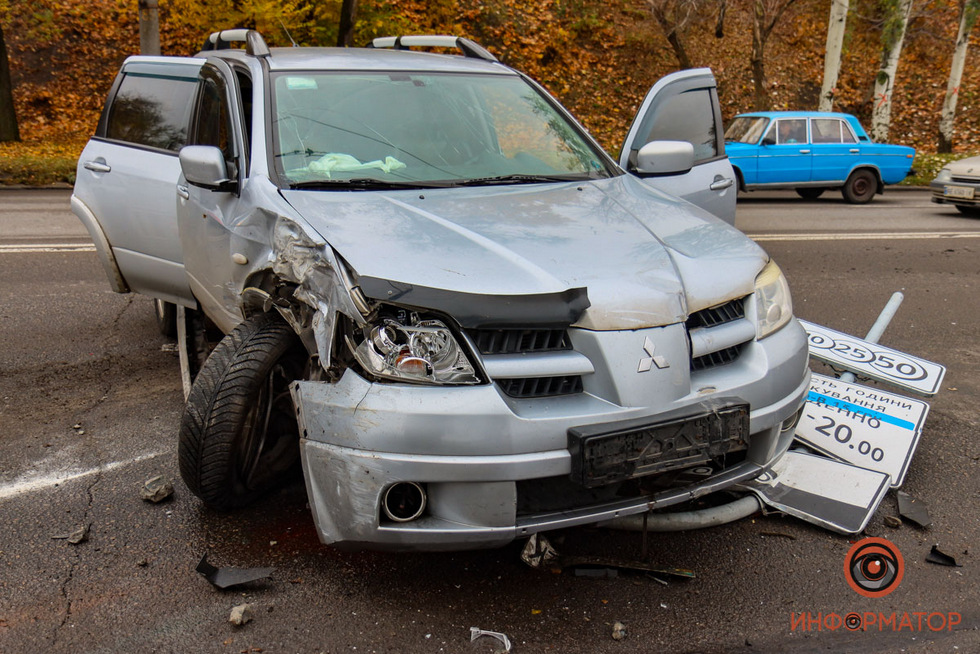       Mitsubishi       Renault