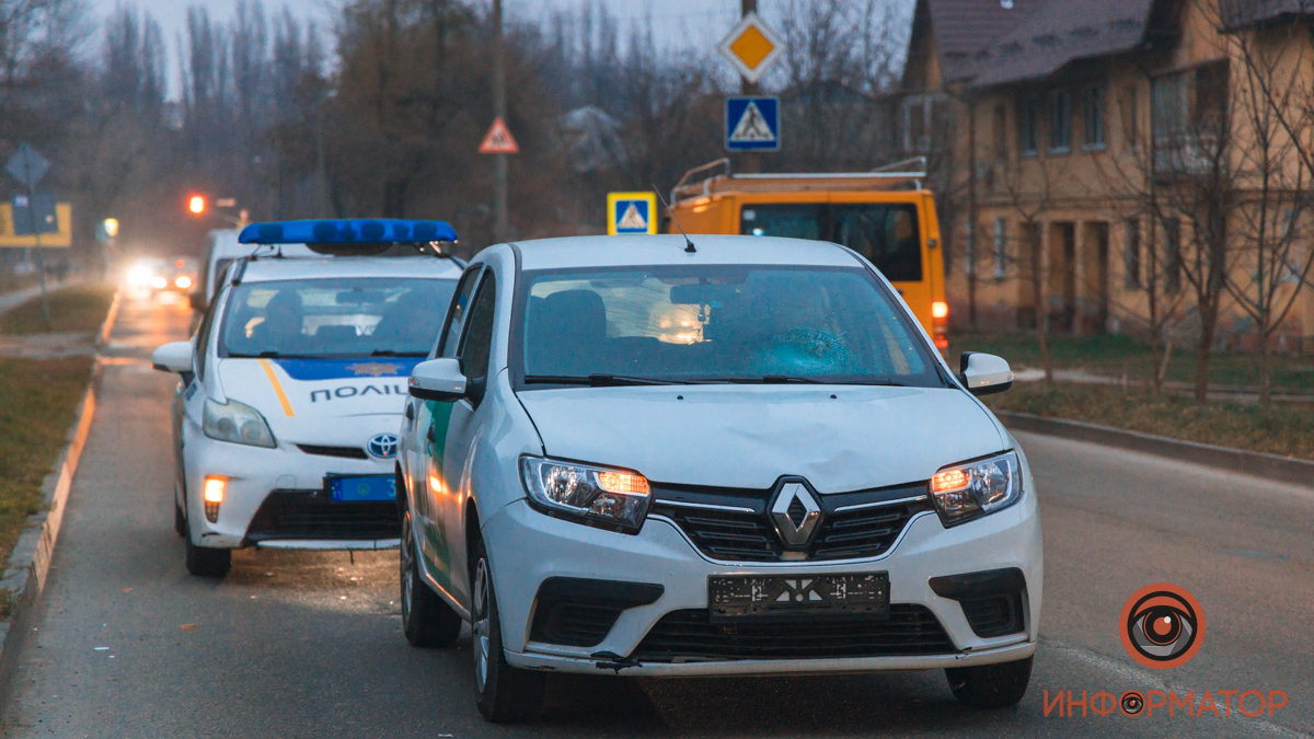      Renault   Bolt   :   