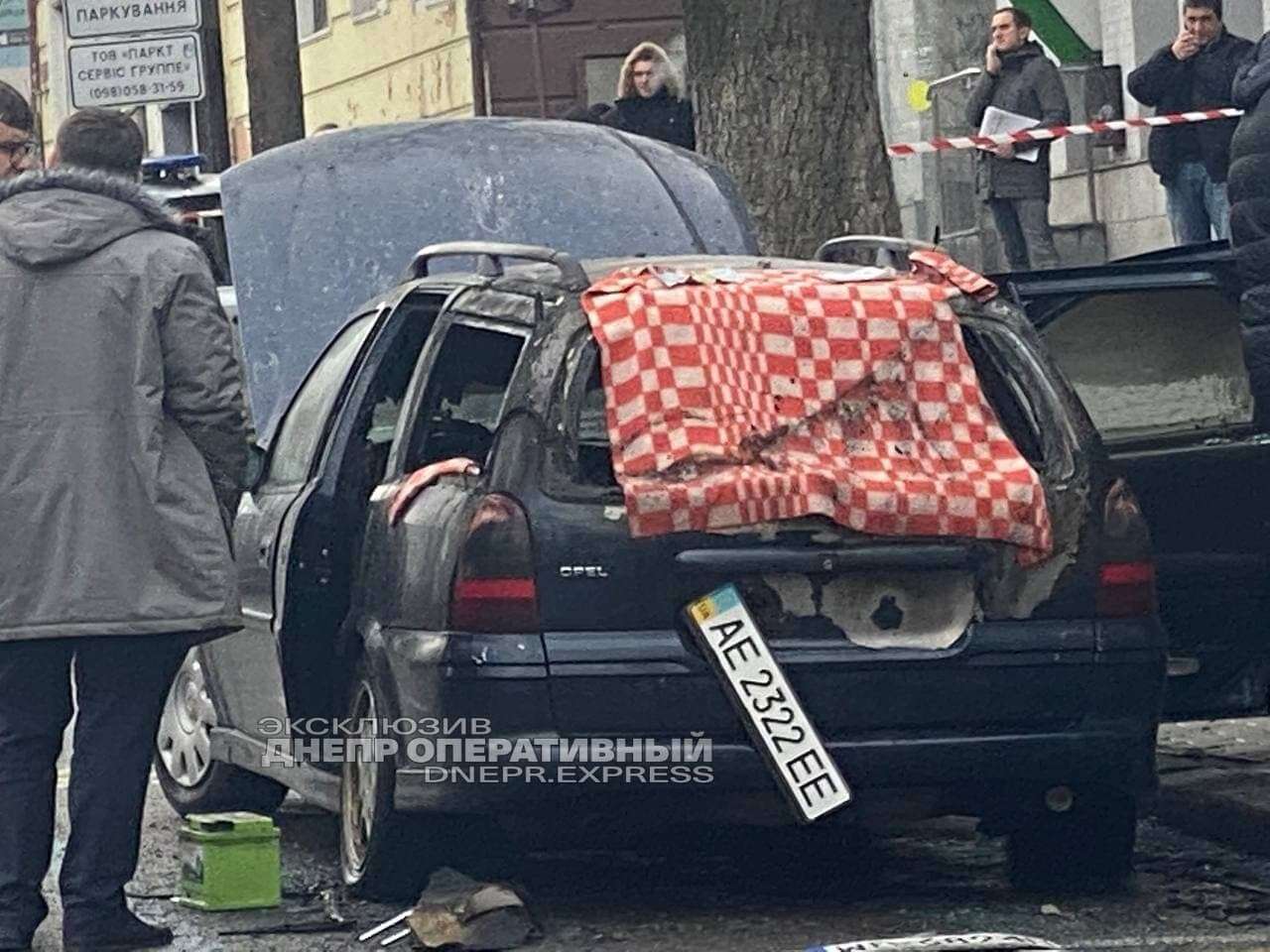      Opel Vectra:   