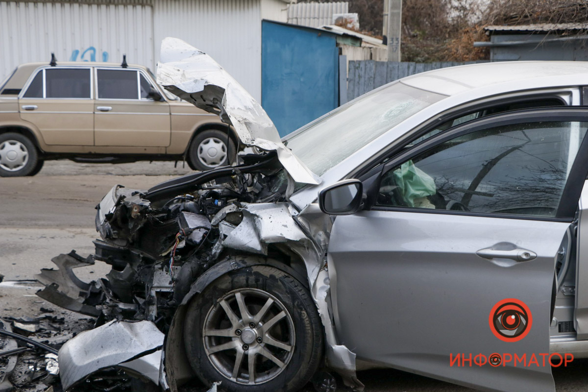      Hyundai   Honda:    