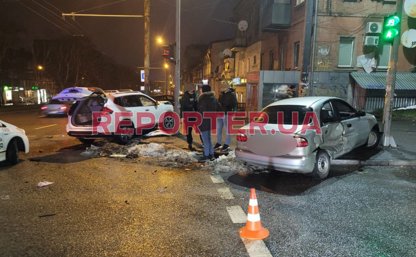      Nissan   Daewoo Lanos,    :  