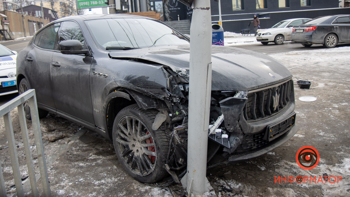      Maserati   ,   Volkswagen   :  