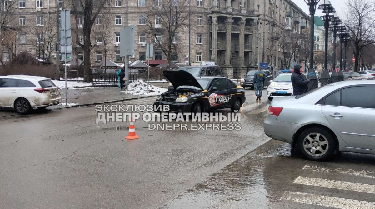       Daewoo Lanos  Hyundai:  