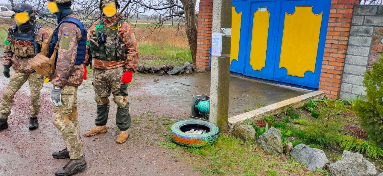      .    95 :   