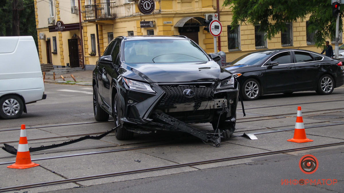       Lexus  Kia:    ('  )