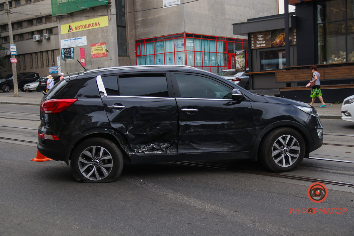       Lexus  Kia:    ('  )