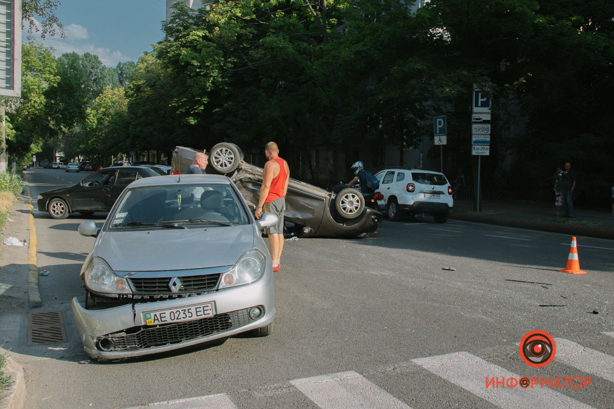         Renault:      