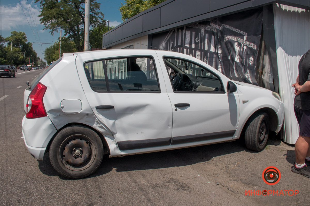      Renault   Chevrolet     