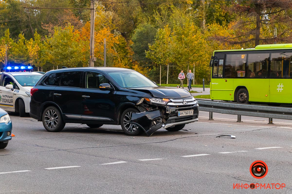        Mitsubishi  Peugeot:  