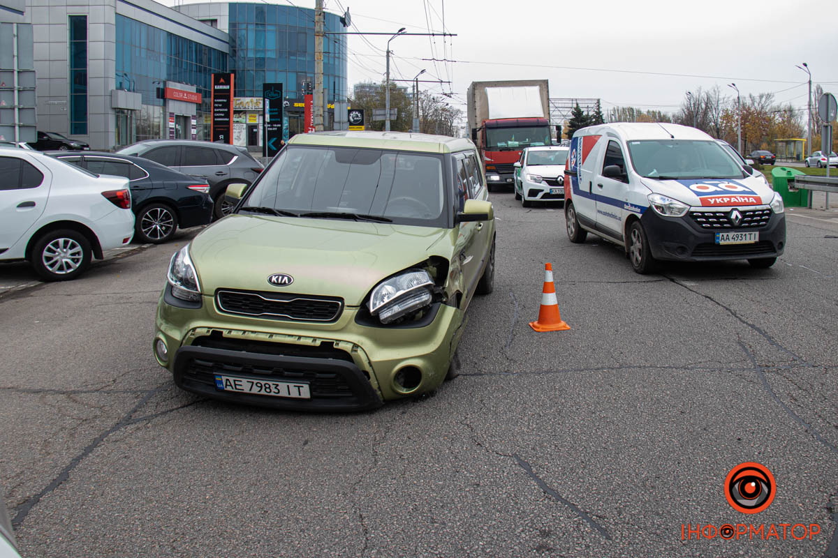        Kia  Hyundai:   
