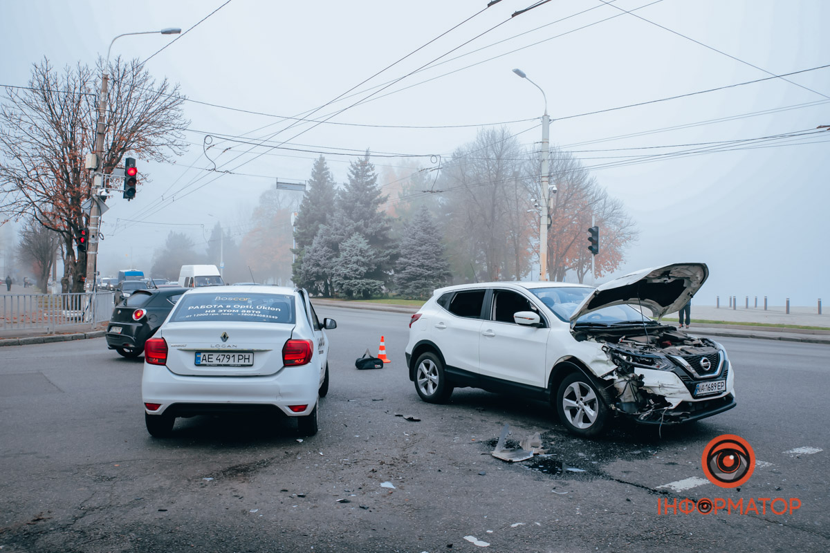     ѳ   Renaut  Nissan:   