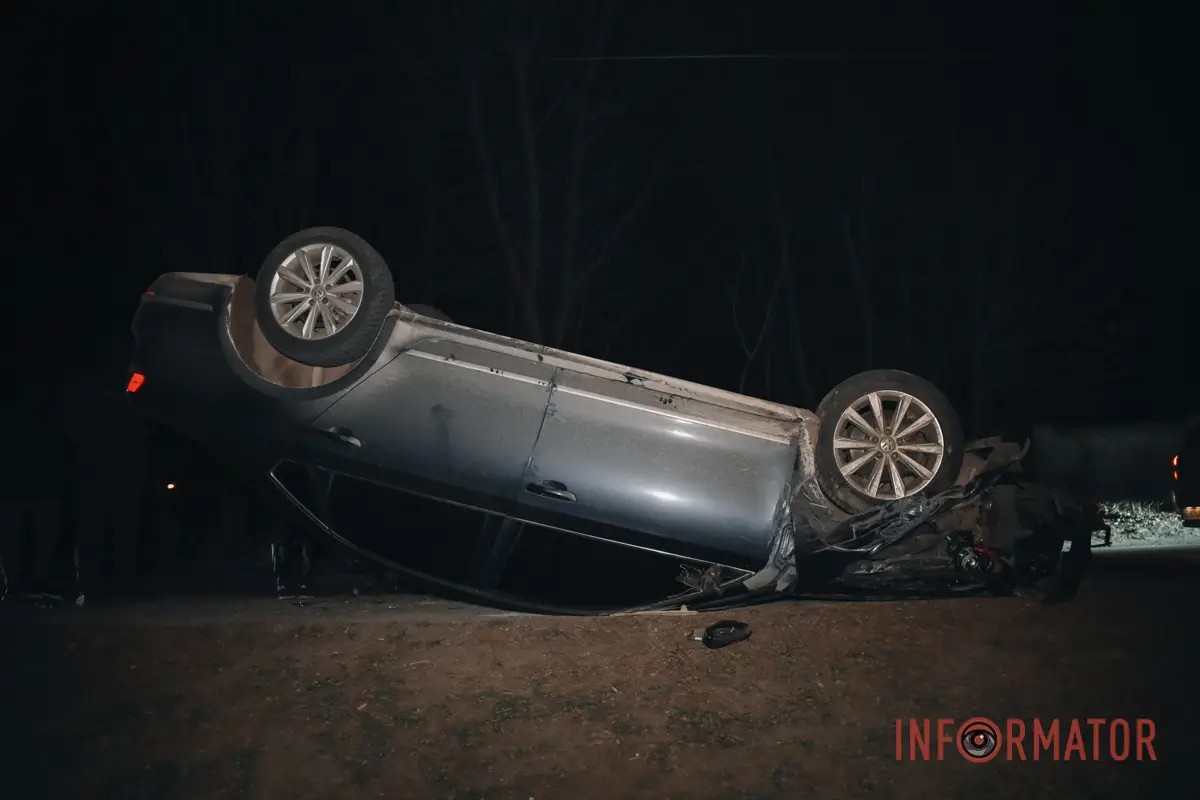     ³ Volkswagen   Toyota  :  