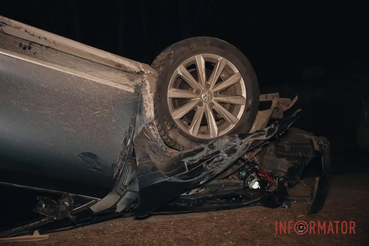     ³ Volkswagen   Toyota  :  