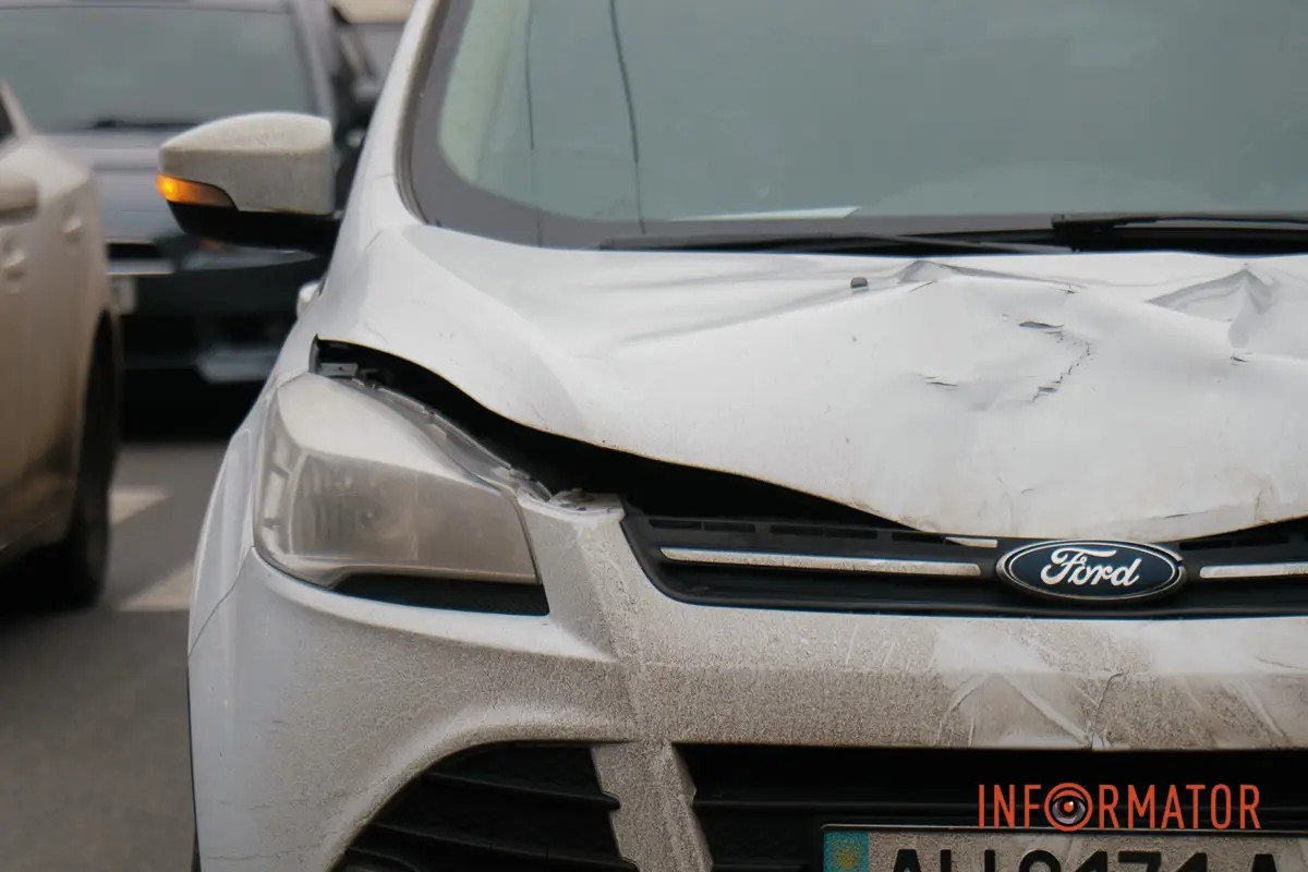      Ford     :    