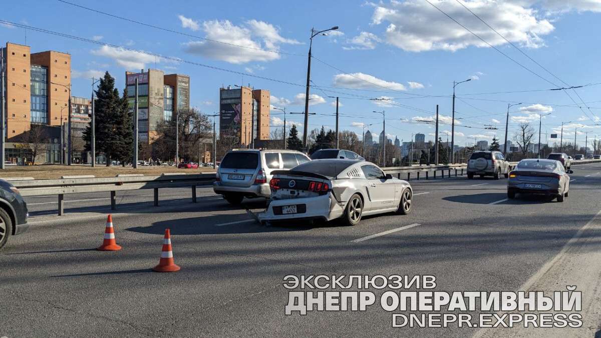          Volkswagen (  )