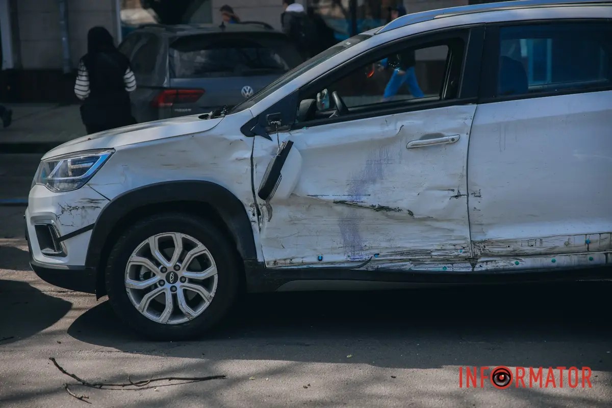        Mitsubishi  Chery:   