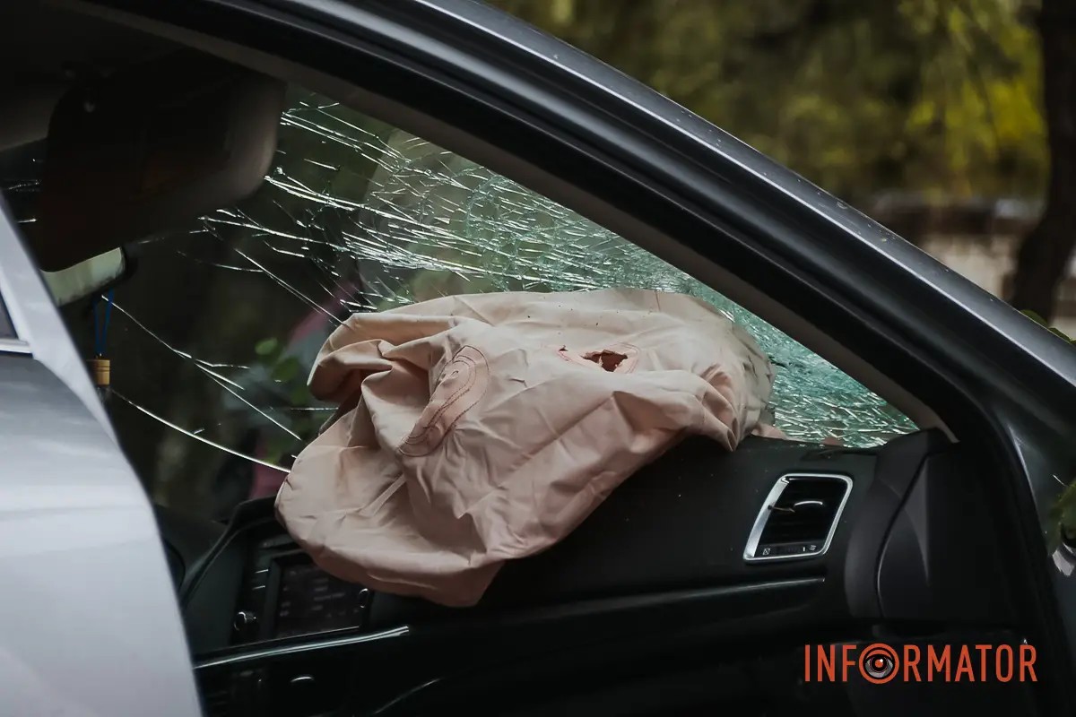      Mazda   :  