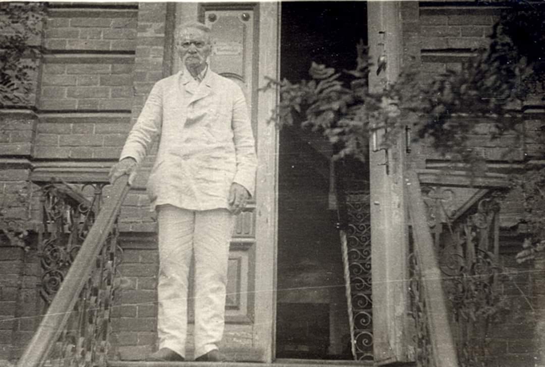     '  
