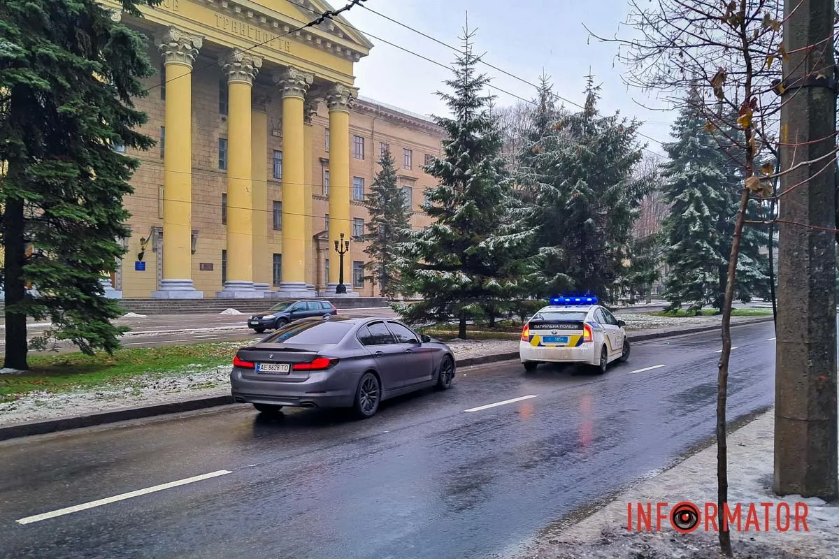       BMW  Kia:  