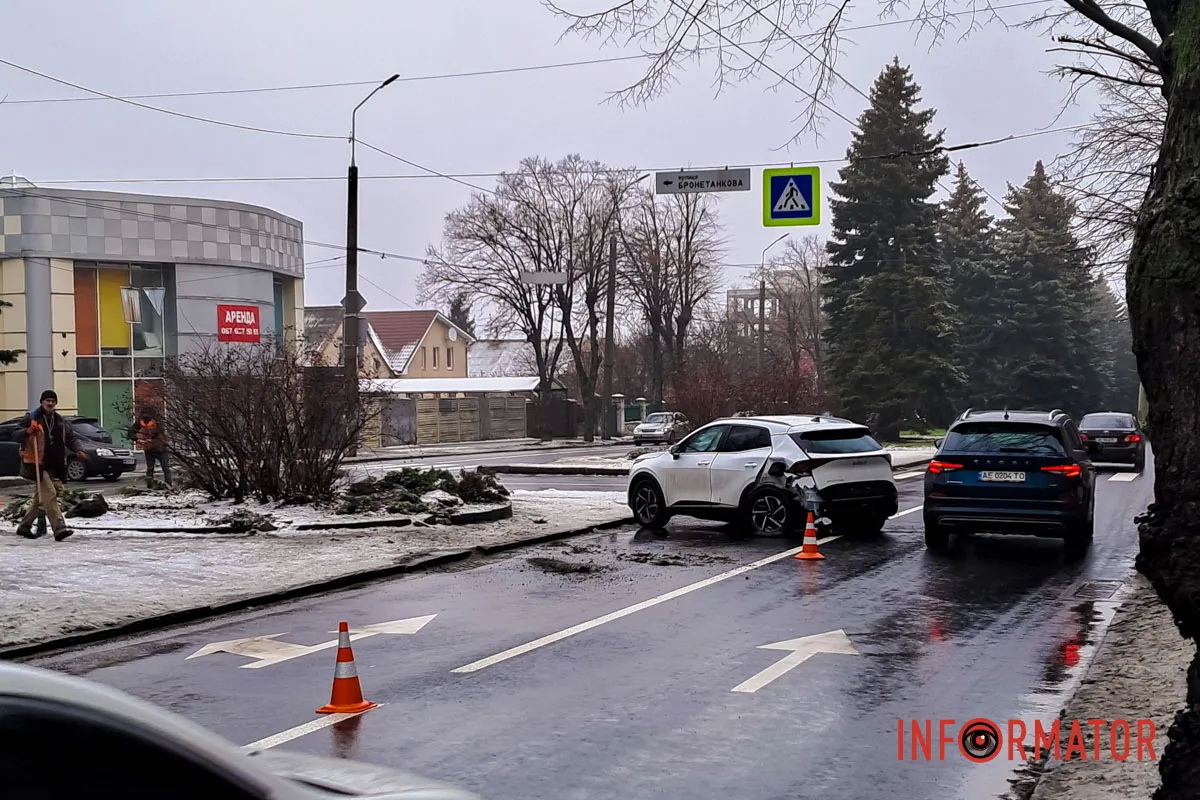       BMW  Kia:  