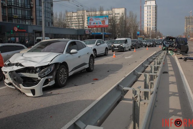       Jaguar   Hyundai,    :  ,   