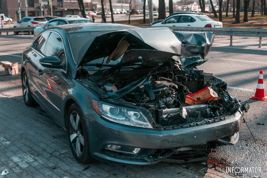    Volkswagen   ,     :  