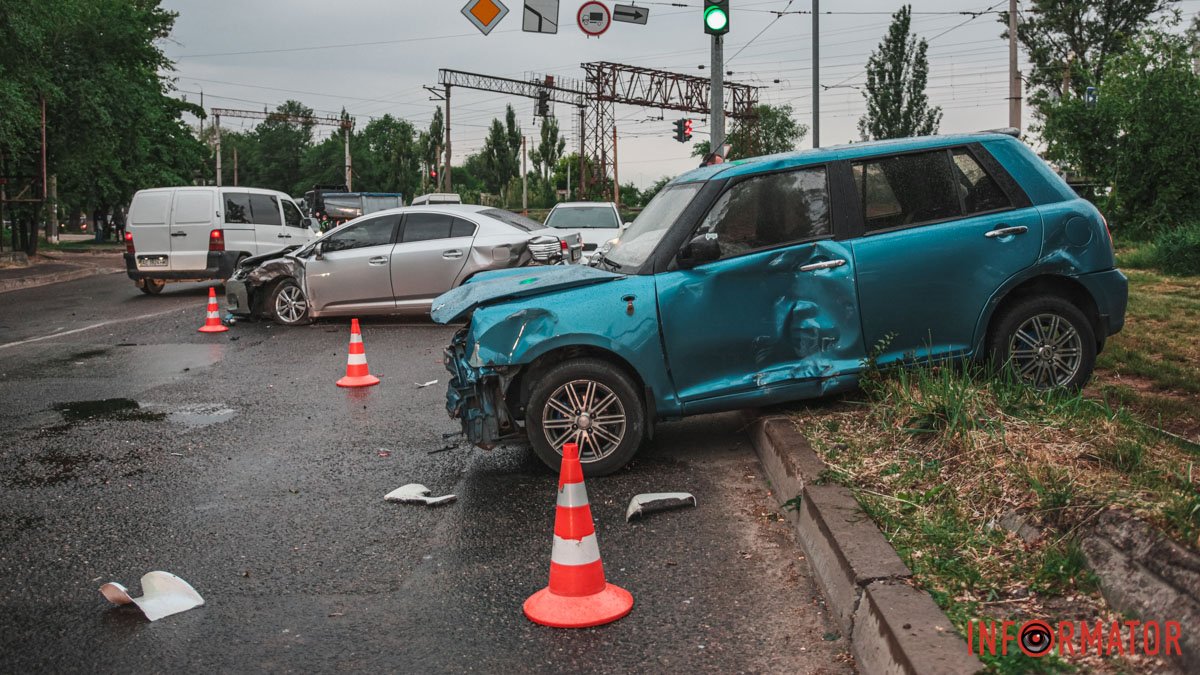       DAF    Toyota  Lifan:  ,  