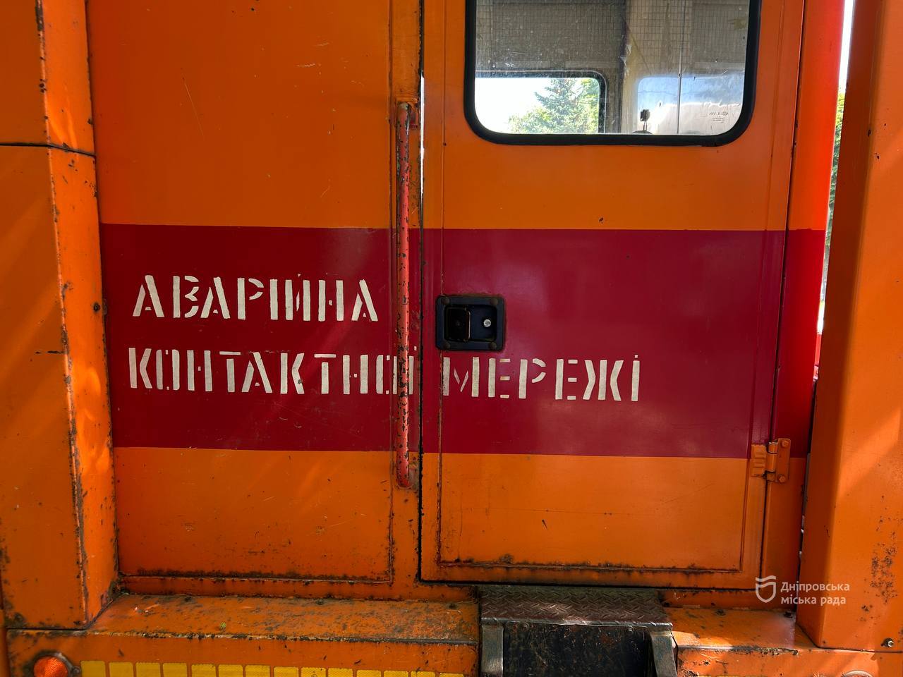                ѳ 
