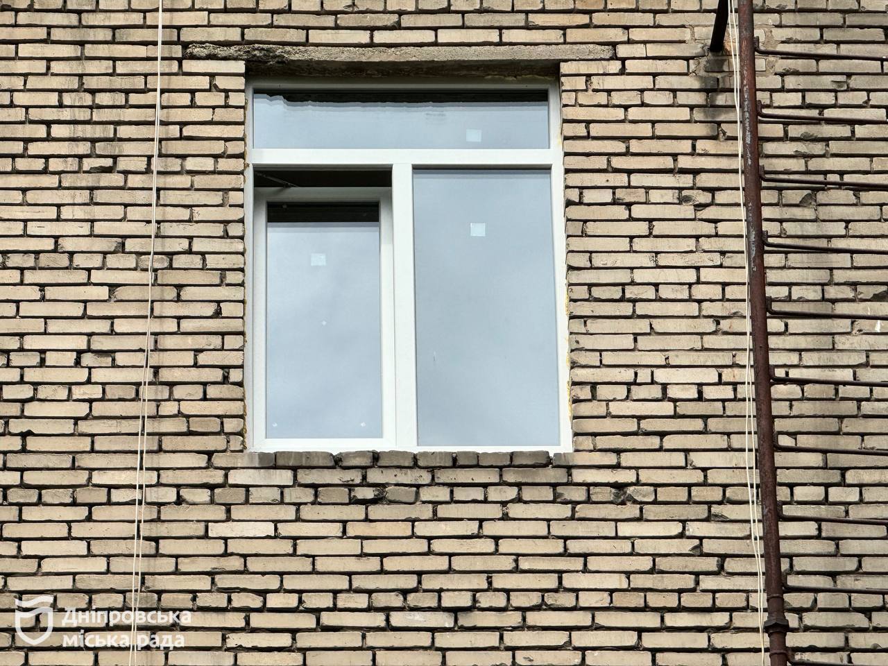  80%   :         