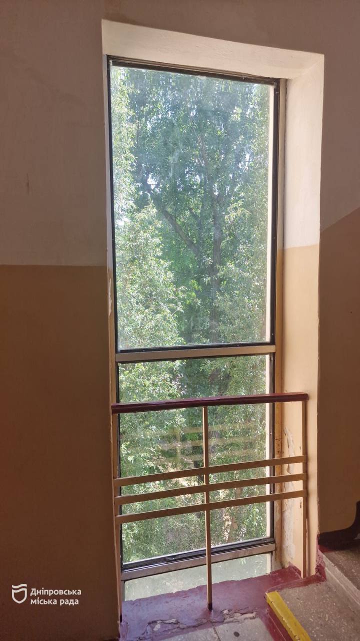  ˳      4 :  