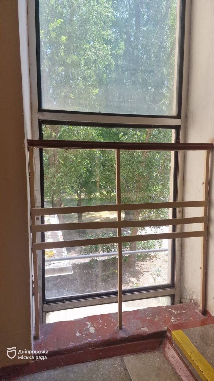  ˳      4 :  