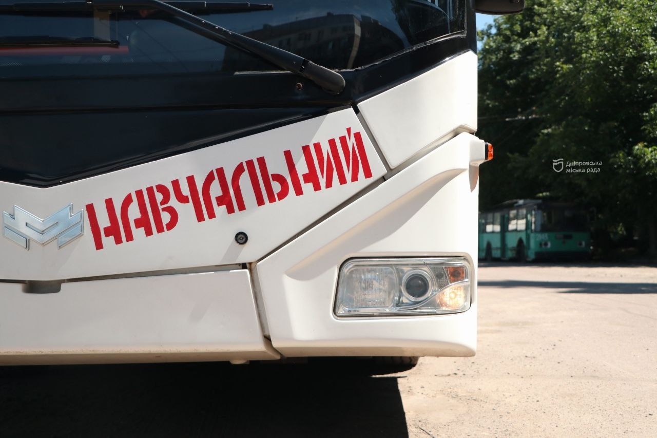    .            䳿, , 