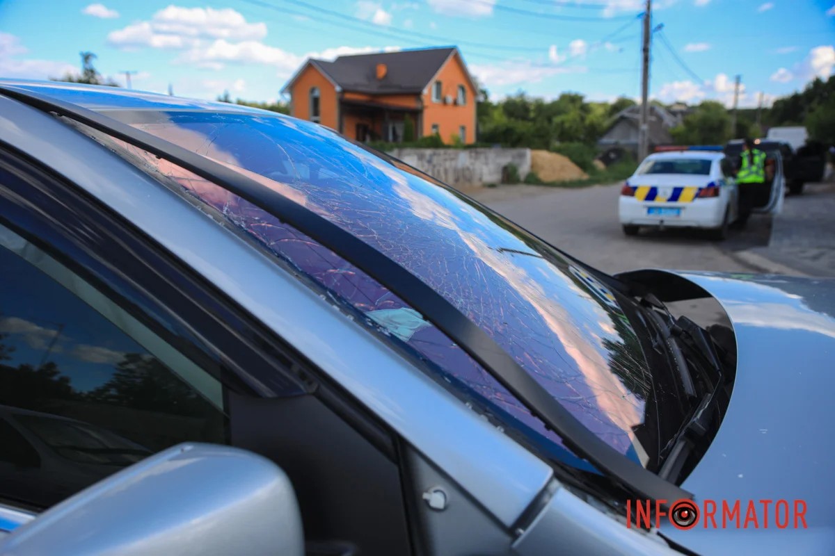      ĳ Mercedes   Ford:  ,  