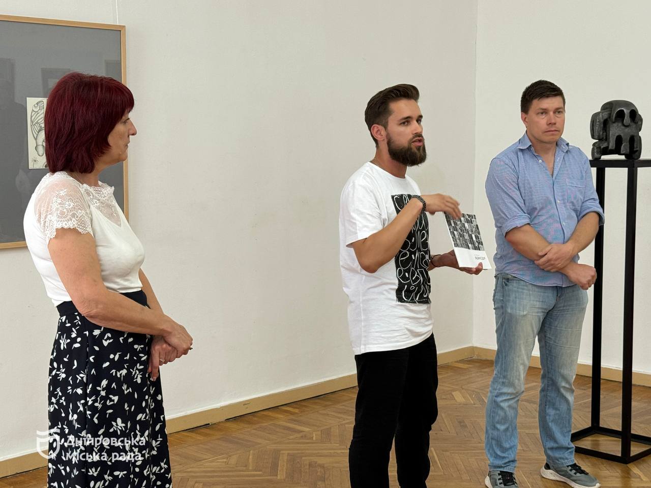  100-     ѳ.    ,    