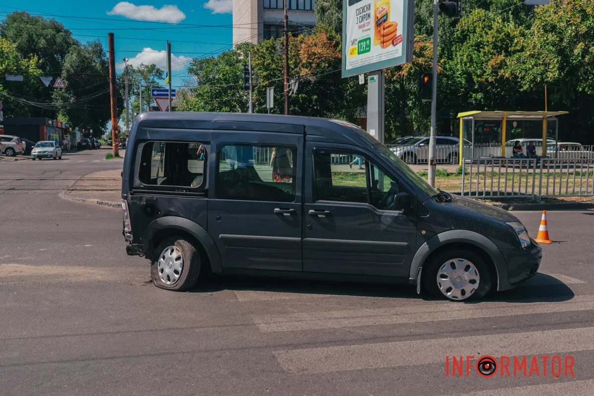      Ford   Volkswagen:  