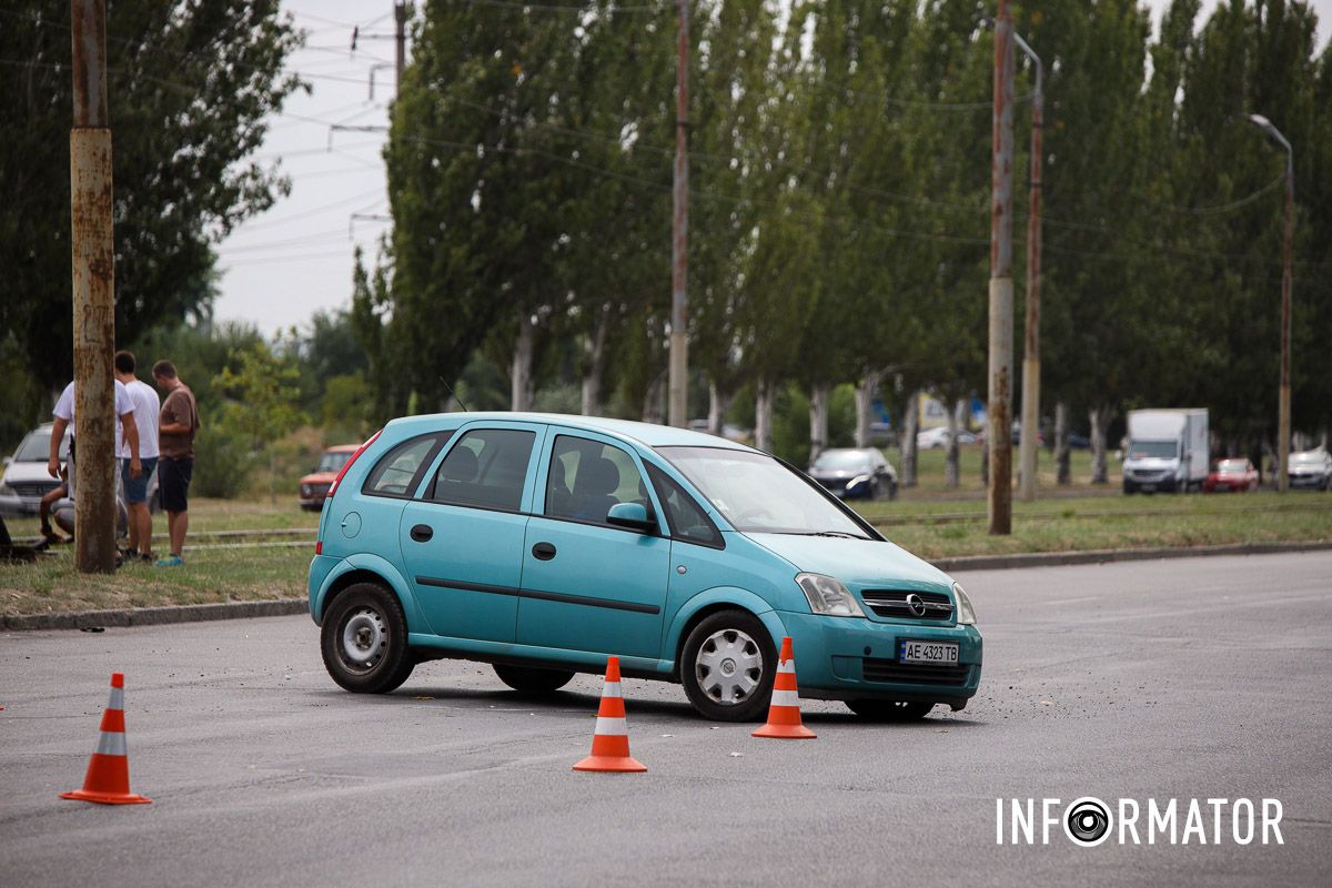       Opel  Nissan