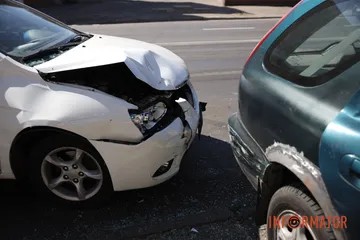         :    ͳ    Geely  Kia