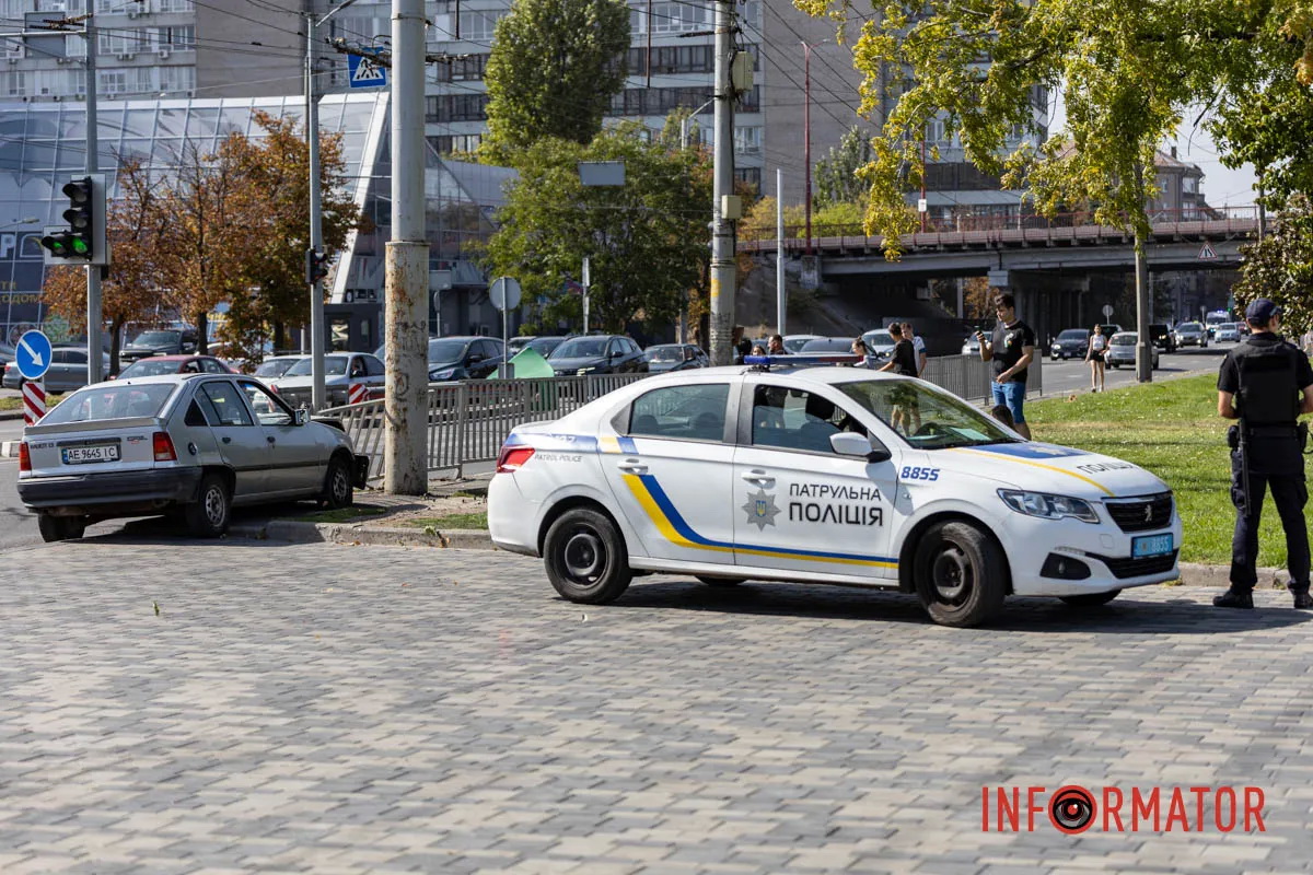     ѳ  BMW  Opel:    ,  