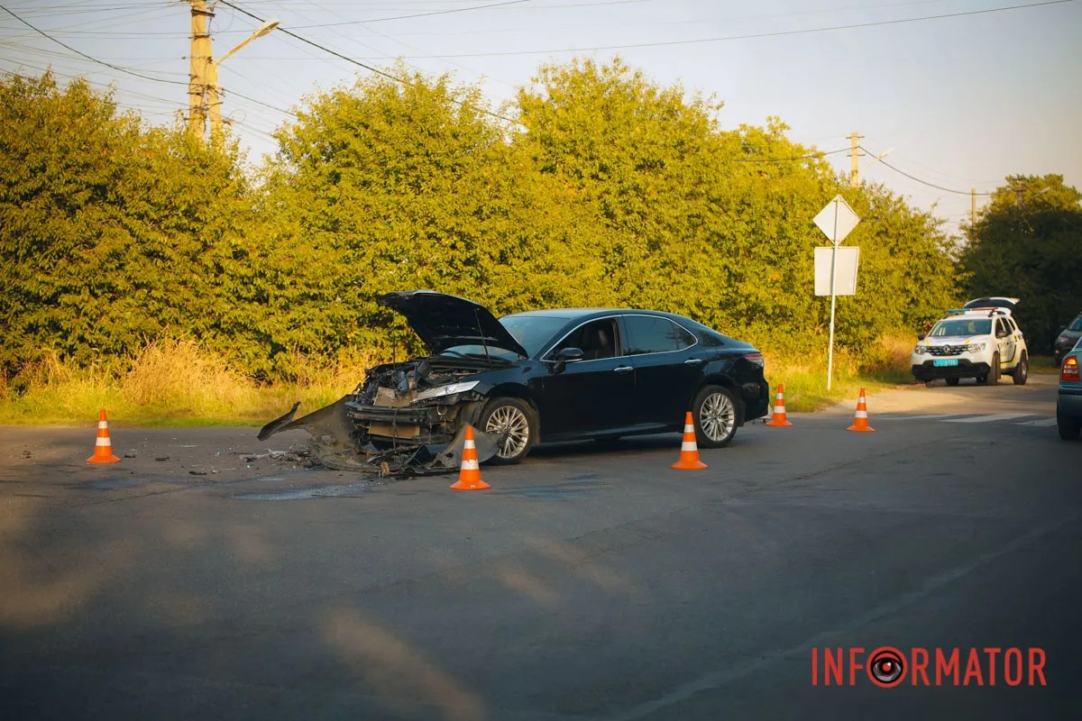        Toyota  Chevrolet:  