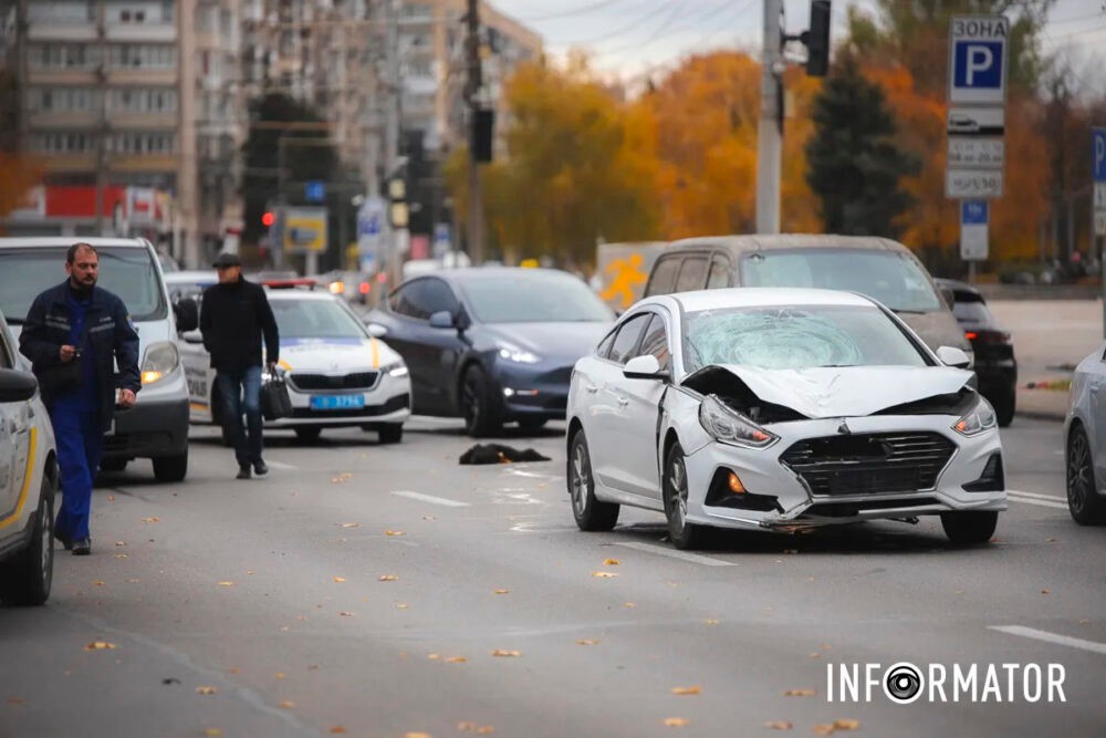     ѳ  Hyundai     