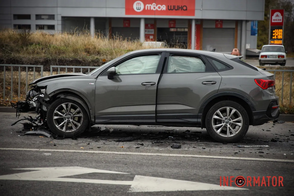        Audi  Hyundai:   ( )